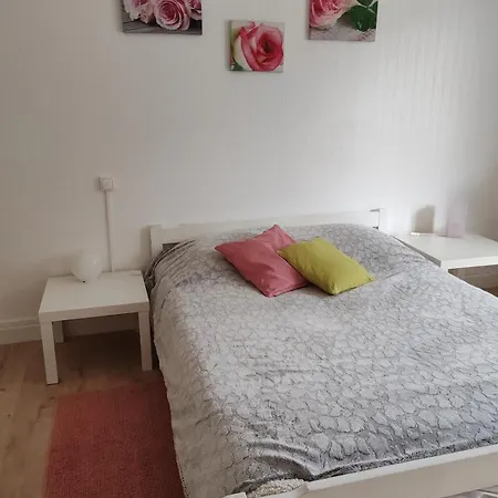 Colline Des Bichettes Apartment *
